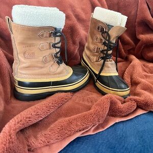 Sorel Caribou Boots in Tan and Black